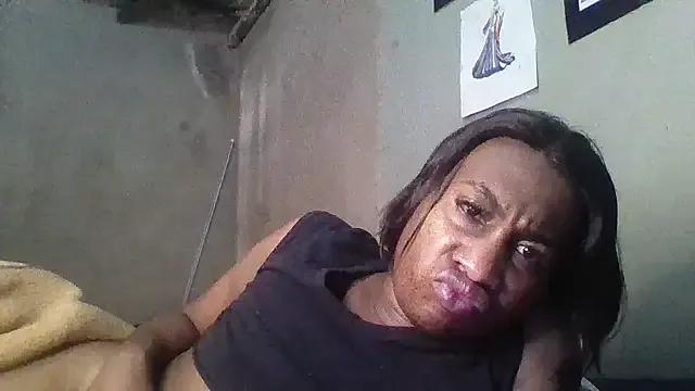 Moorella1 on StripChat 