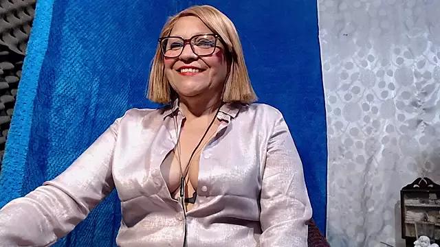 mrsrebeccas on StripChat 