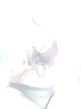 Nataly_sutra on StripChat