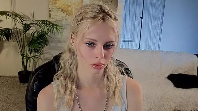 Nelly_Carroll on StripChat 