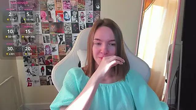 NessaDiazz on StripChat 