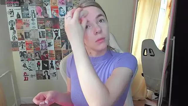 NessaDiazz on StripChat 