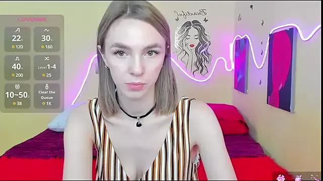 NessaDiazz on StripChat 