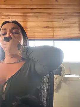 Ninabigtitied on StripChat 