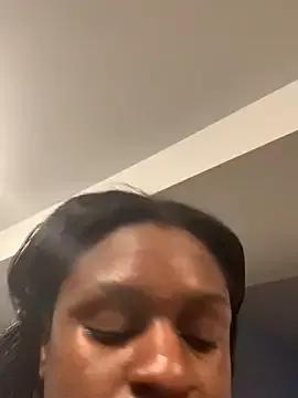 Freechat ninaperry777 on StripChat
