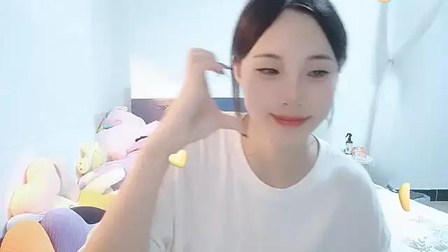 ooo___mimi on StripChat 
