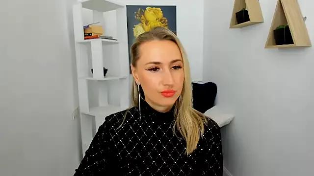 PassionGlow on StripChat 