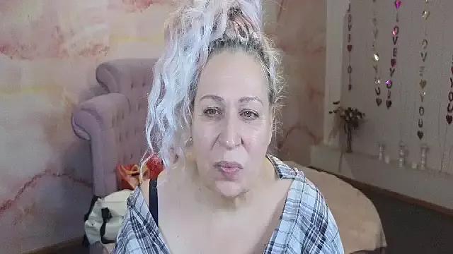 Penelope_Pinky on StripChat 