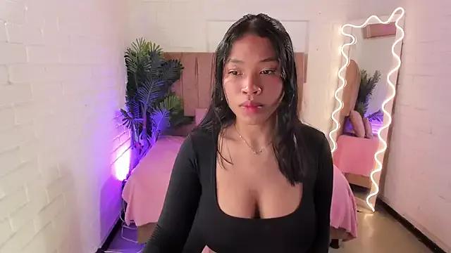 penelope_tay1 on StripChat 