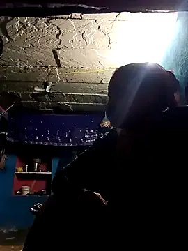 Poonam8080 on StripChat 