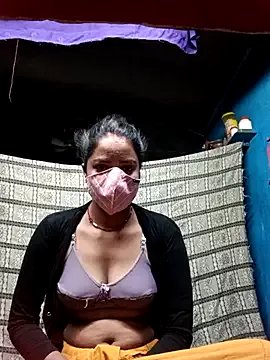 Poonam8080 on StripChat 