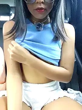 Freechat Pretty_roxxyy on StripChat