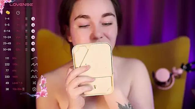 R-U-B-Y on StripChat 