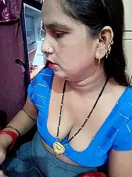 reemacouple007 on StripChat 