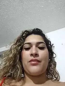 Sara_smiiith211 on StripChat 