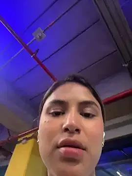 SaraParisi — striptease full naked + Ice cube ass