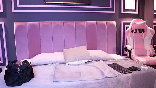 Selene_Monroe on StripChat