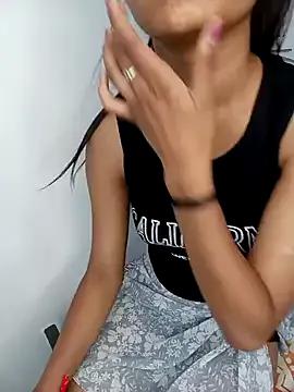 simi_khan0 on StripChat 