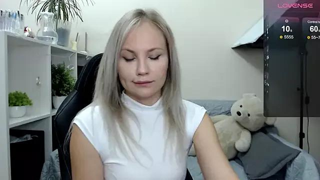 Sunny_bunny6 on StripChat