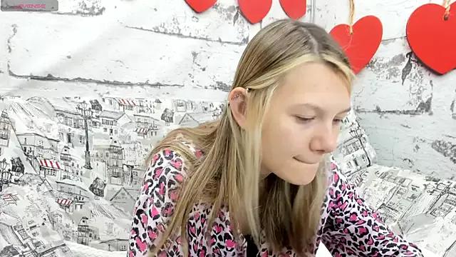 Sunny_Sammy on StripChat 