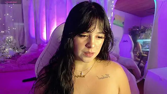 sunshine_maddy on StripChat 
