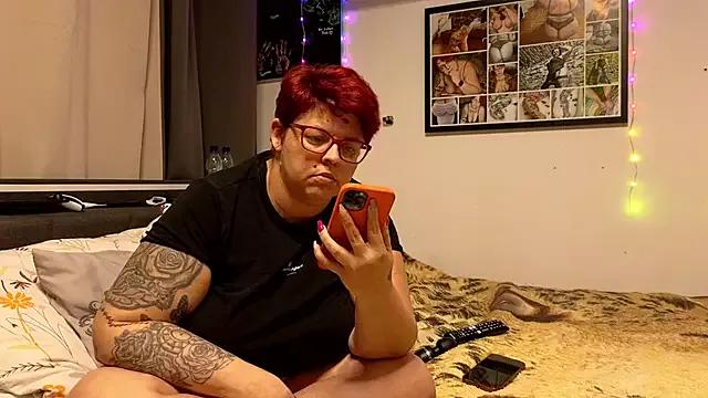 SunshineLexi on StripChat 
