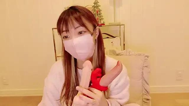 SUZU_1201 — Freechat on StripChat