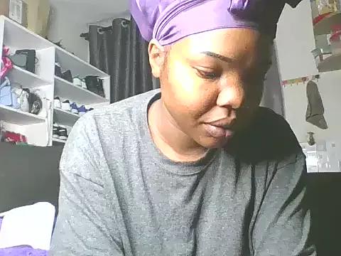 sweet_bigclit on StripChat 