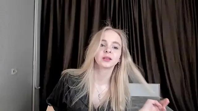sweete_sofia on StripChat 