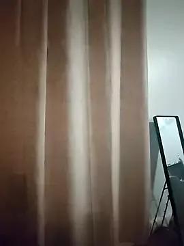SweetyNinaOff1 on StripChat