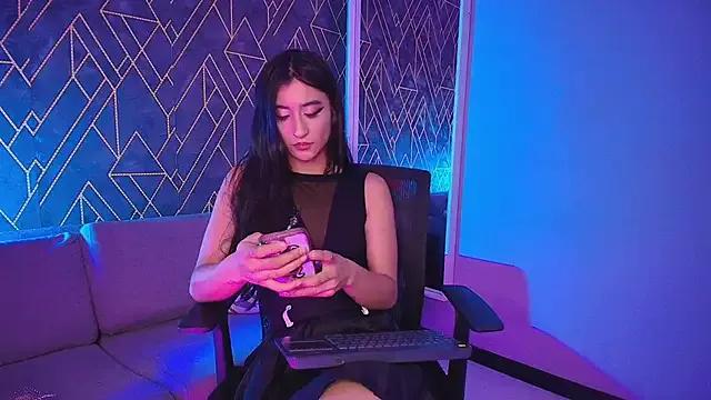 Tahara_Romanov on StripChat 