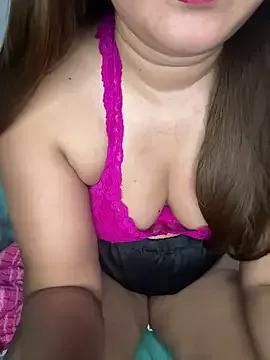 Tara_girl01 on StripChat