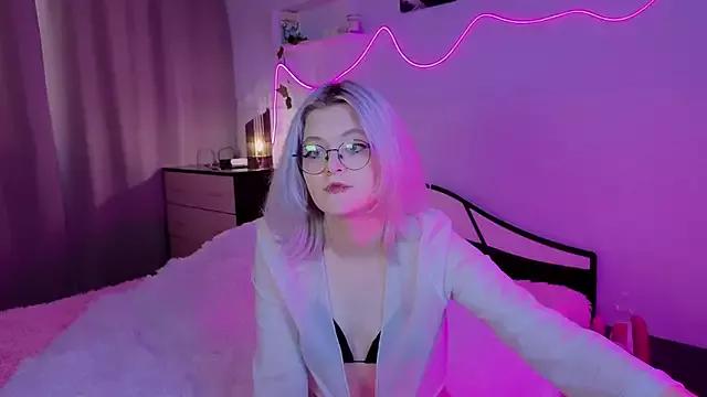 toffee44ka on StripChat 
