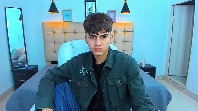 Tommy18__ on StripChat 