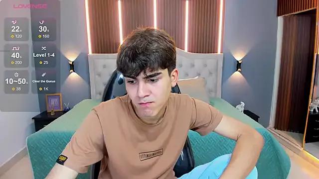 Tommy18__ on StripChat 