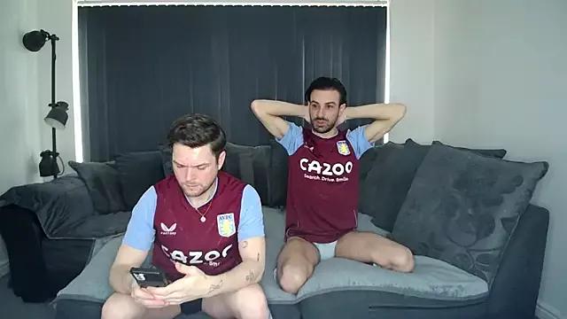twotwinkhusbandss on StripChat 