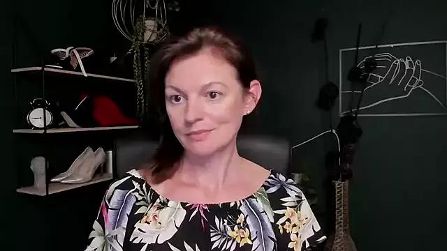 VivianWILD on StripChat 