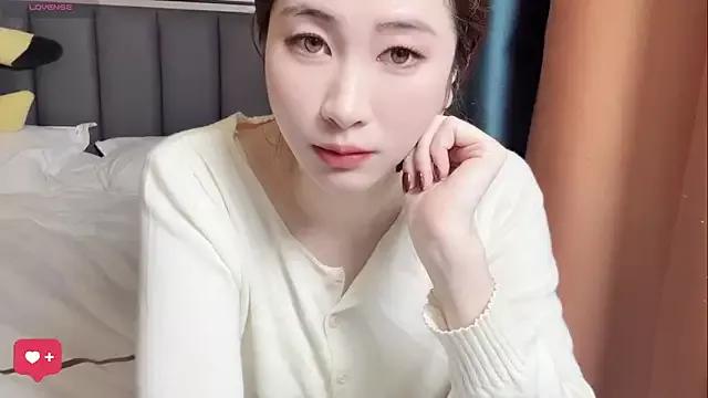 wuyueaini on StripChat 