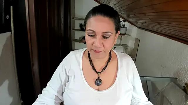 yayita_mature on StripChat 