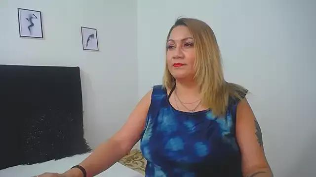 yayita_mature on StripChat 