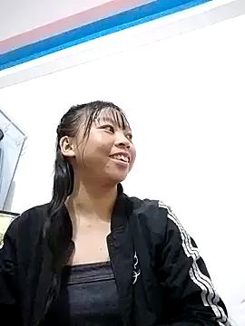 yenyen-bae on StripChat