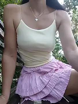 YOOUR_EVAA on StripChat 