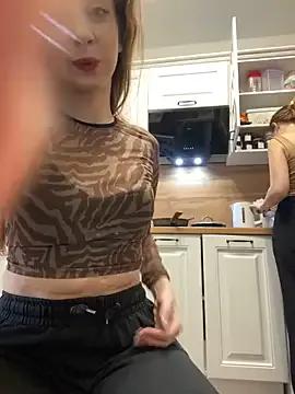yourfavcouple_ — SLAP BOOBS 1 GIRL