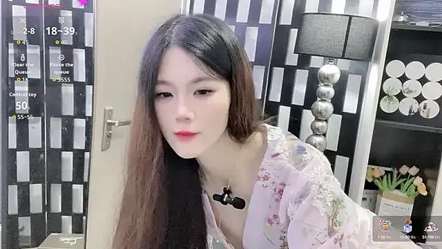 Freechat Yueyue-MM on StripChat