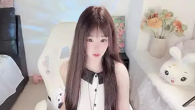 yuii-7 on StripChat 