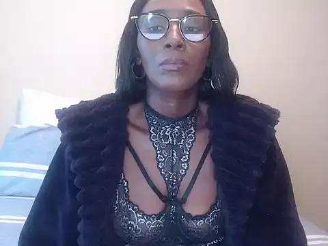 yummycherryxx on StripChat 
