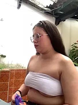 Zoee_pink on StripChat 